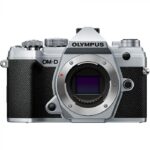 olympus-om-d-e-m5-mark-iii-body-silver_1