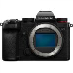 panasonic-lumix-dc-s5_1__1_2