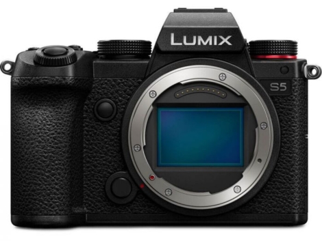 panasonic-lumix-dc-s5_1__1_2