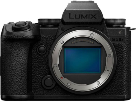 panasonic-lumix-dc-s5m2xga_1